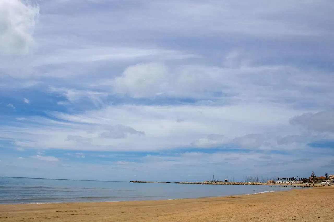 Salgari Uno Villa Marina di Ragusa Italy